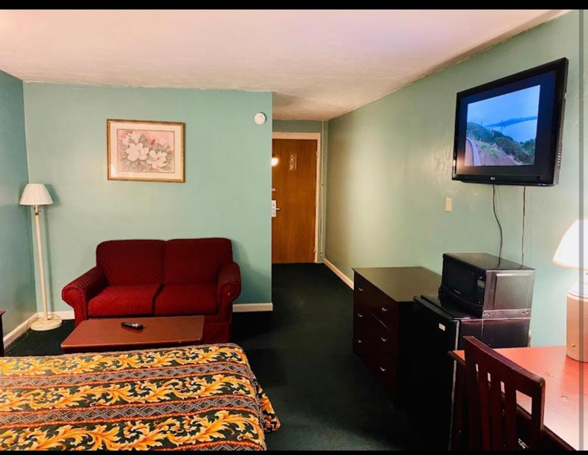 Economy Inn Of Greenville, Near Ecu Health Center Extérieur photo